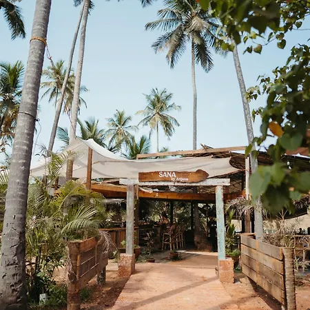 Artjuna Cabanas - Coliving Community In Anjuna